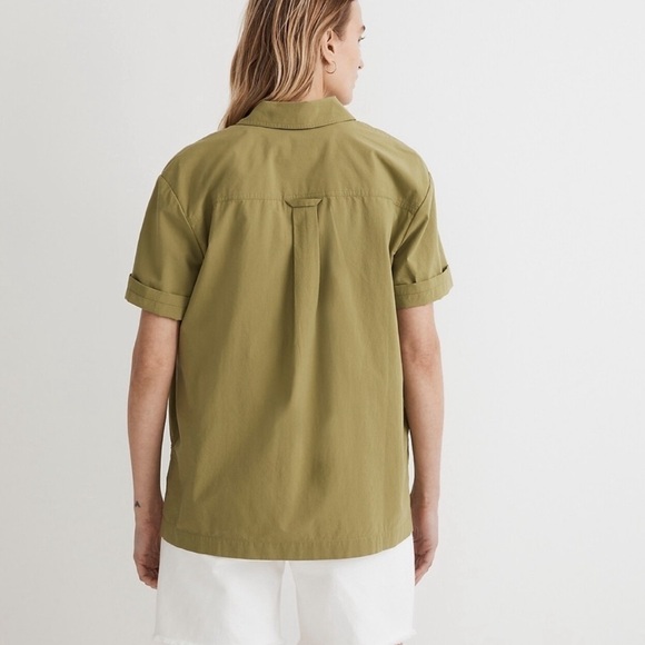 Madewell Signature Poplin Short-Sleeve Button-down shirt - Picture 2 of 7